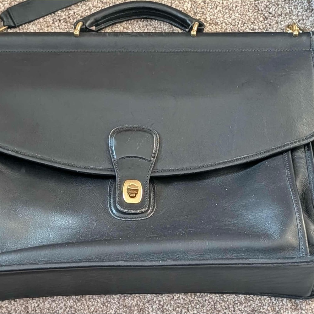 Coach 90s Black Beekman Leather Briefcase —  Excellent condition!